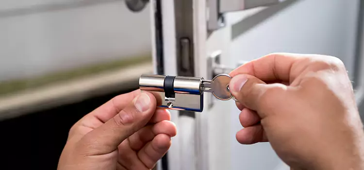 Emergency Locksmith for House Rosemont